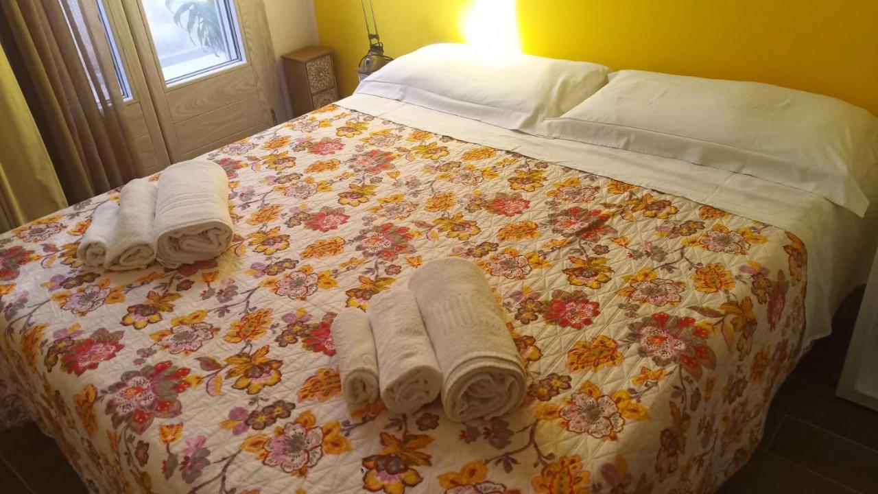 B&B L'Antica Dimora ...E Dei Mestieri Otranto Exteriör bild